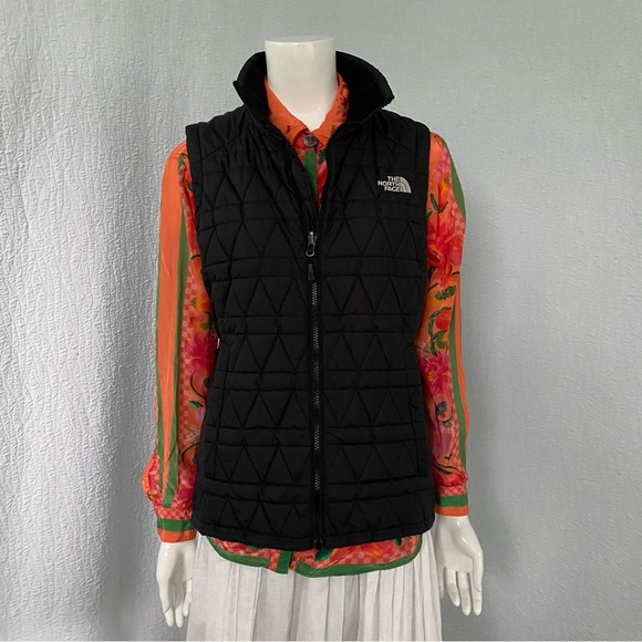 The North Face Jackets & Blazers - The North Face Women's Black Quilted Puffer Vest
